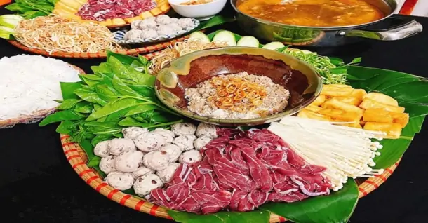 2 Cách nấu lẩu riêu cua bắp bò: Món ngon đãi cả nhà cuối tuần