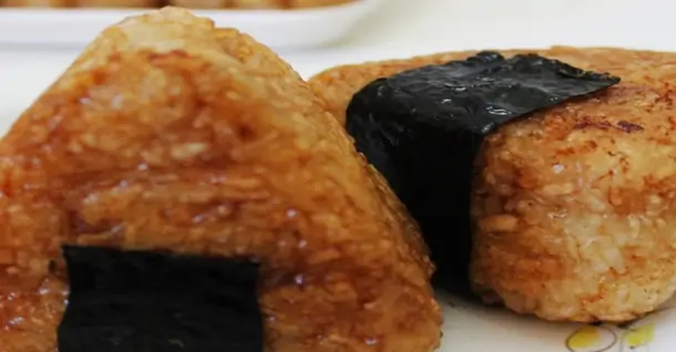 2 Cách làm cơm nắm thịt bò xào thơm ngon khó cưỡng