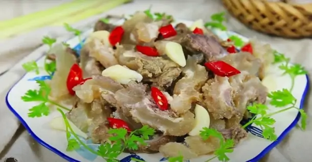 Cách làm gân bò ngâm giấm chua giòn dai, thơm ngon dễ làm