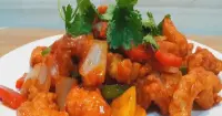 Hướng dẫn chi tiết cách làm ức gà xào chua ngọt ngon tại nhà
