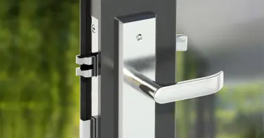 Hướng dẫn cách mở khóa cửa tay gạt đúng cách