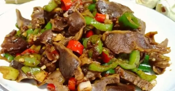 Cách làm mề gà xào cay thơm lừng, giòn sần sật đậm đà