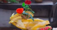Cách buộc gà cánh tiên chắc để luộc vàng ngon, giữ dáng chuẩn