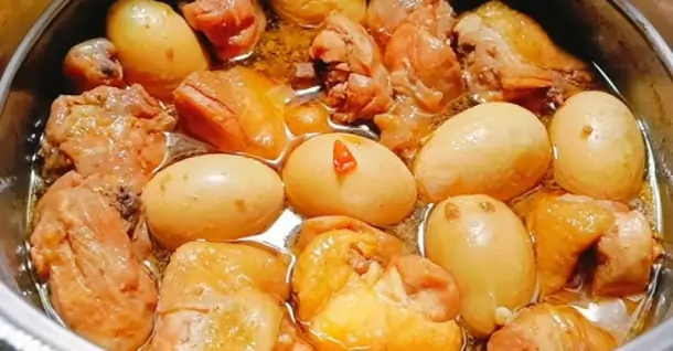 Cách làm gà kho tàu đậm đà thơm béo, ăn với cơm là hết sẩy