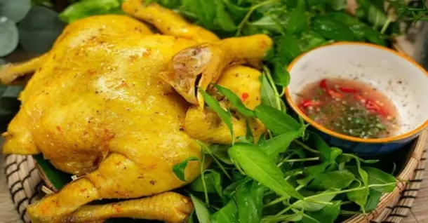 Cách làm gà hấp nước dừa thơm mềm, đậm vị, bổ dưỡng tại nhà