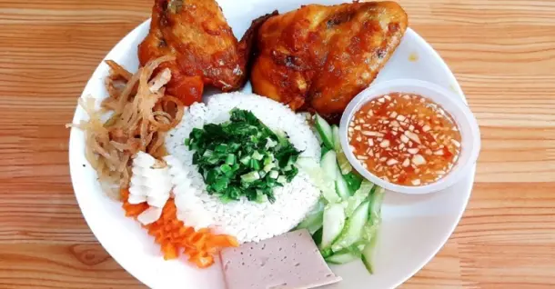 Cách làm cơm tấm gà nướng thơm ngon đậm đà khó cưỡng