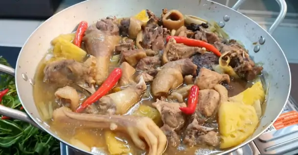 Cách nấu lẩu gà mắm cay nồng, đậm đà chuẩn vị miền Tây