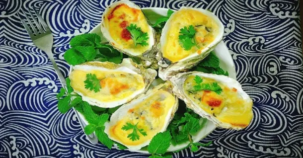 Cách làm hàu nướng phô mai bằng lò vi sóng: Nhanh, tiện, ngon