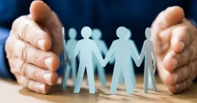 Ngành bảo hiểm là gì? Chương trình đào tạo và cơ hội việc làm khi tốt nghiệp