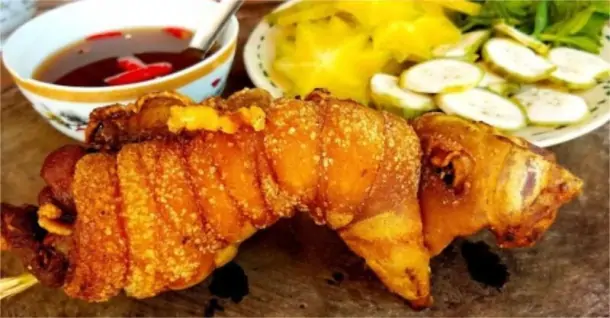 Cách làm giò heo muối chiên giòn rụm, thịt mềm thấm vị đậm đà.