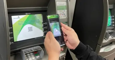 Rút tiền ATM bằng mã QR: Hướng dẫn chi tiết cách thực hiện