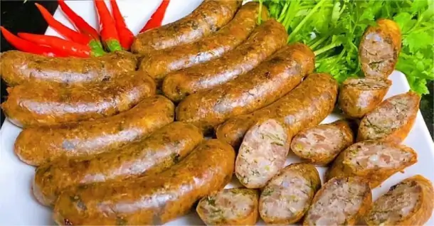 Cách làm dồi thịt heo sả ớt chiên thơm ngon tại nhà
