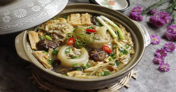 Giò heo nấu canh gì ngon? Gợi ý 11 món canh bổ dưỡng