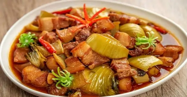 Cách làm thịt heo xào cải chua thơm ngon, đậm vị ngay tại nhà