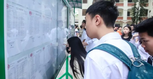 Tra cứu điểm chuẩn tuyển sinh lớp 10 TP HCM năm 2025