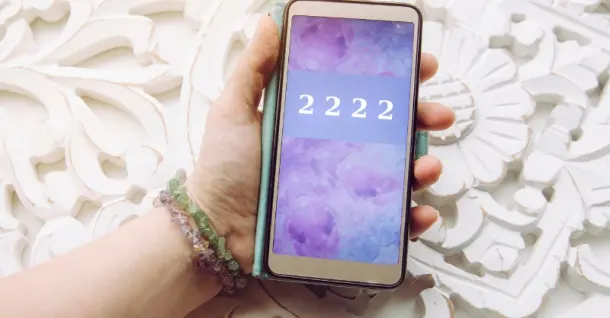 2222 có ý nghĩa gì? Giải mã thông điệp từ số thiên thần