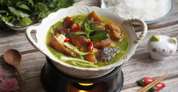 Cách nấu lẩu giả cầy giò heo thơm ngon, đậm đà, chuẩn vị Bắc