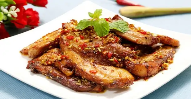Cách làm thịt heo nướng sả thơm lừng, đậm đà chuẩn vị tại nhà