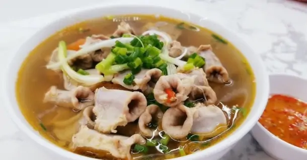 2 cách nấu canh lòng heo đơn giản, bổ dưỡng tại nhà