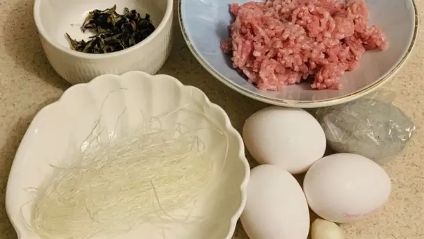 Khám phá cách làm chả thịt heo trứng muối béo ngậy, đổi vị