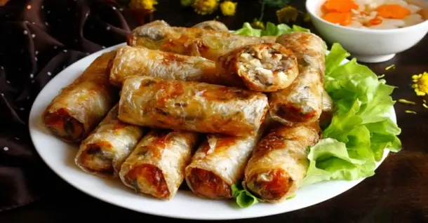 Cách làm chả giò thịt heo khoai lang tím giòn ngon, độc đáo