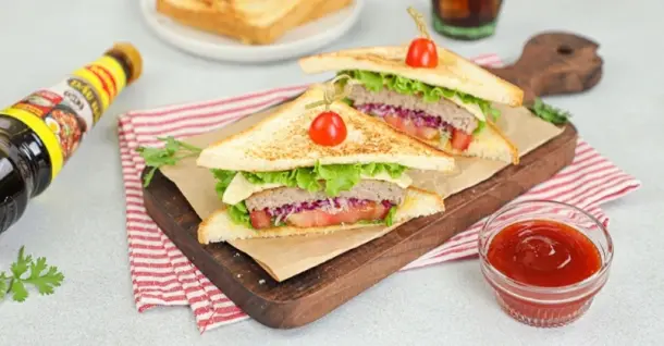 Cách làm sandwich thịt heo thơm ngon, nhanh gọn cho bữa sáng
