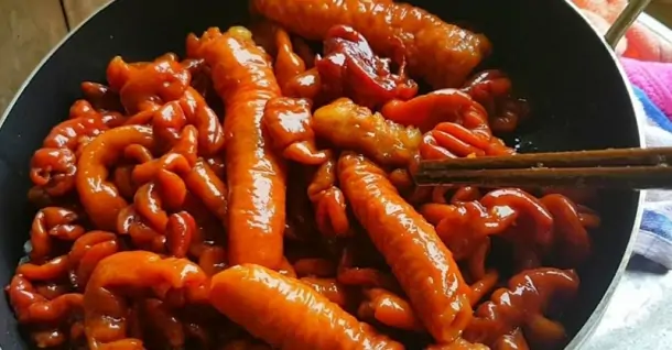 Cách làm ruột heo khìa nước dừa và coca thơm ngon, đậm vị