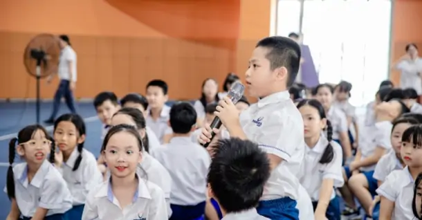 Học sinh THCS, THPT sẽ học 2 buổi/ngày từ 2025-2026