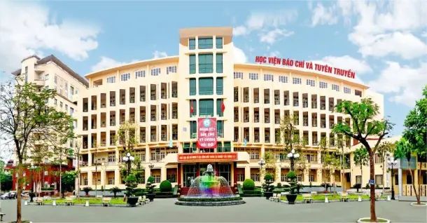 Điểm chuẩn và học phí Học viện Báo chí và Tuyên truyền (HBT) 2025