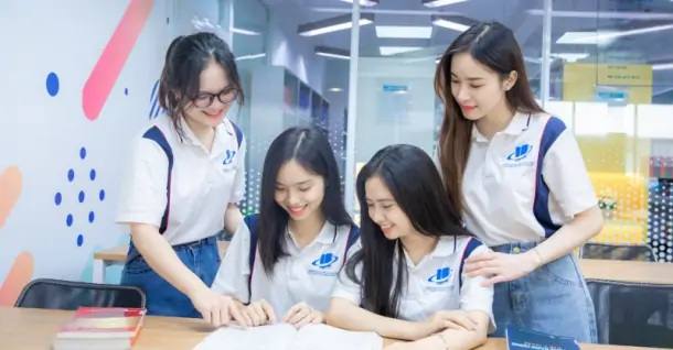 Điểm chuẩn và học phí Đại học Mở TP.HCM (OU) năm 2025