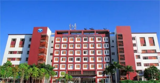 Điểm chuẩn và học phí trường Đại học Quốc Tế - ĐHQG TP.HCM (QSQ) 2025