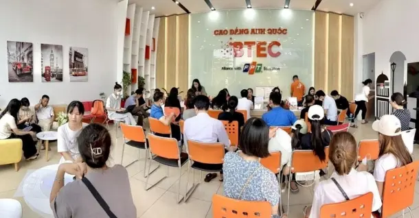 Top 5 trường Cao Đẳng chất lượng, đáng học nhất Hà Nội 2025