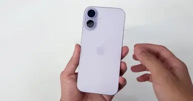 Đánh giá iPhone 17: Tần số quét 120Hz và chip Apple A19 hoàn toàn mới