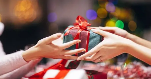10+ gợi ý quà tặng Trung thu cho thầy cô vừa ý nghĩa vừa thiết thực