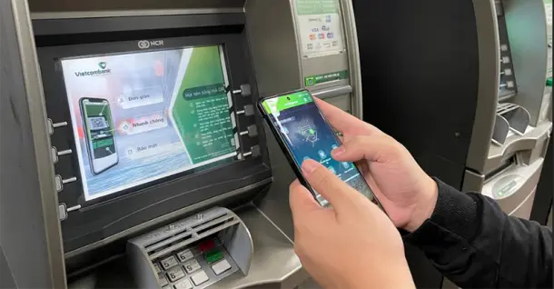 Hướng dẫn chi tiết cách rút tiền không cần thẻ Vietcombank an toàn, nhanh chóng