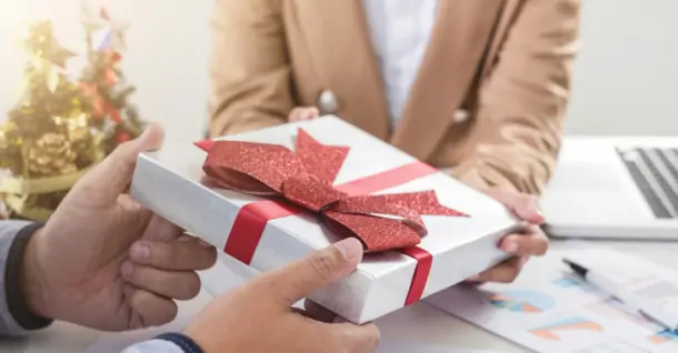 Gợi ý quà tặng 20/10 cho sếp nữ tinh tế, chuyên nghiệp và ý nghĩa