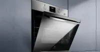 Hướng dẫn cách lắp đặt lò nướng âm tủ đúng chuẩn, an toàn và thẩm mỹ