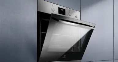 Hướng dẫn cách lắp đặt lò nướng âm tủ đúng chuẩn, an toàn và thẩm mỹ