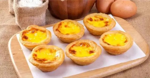 Hướng dẫn cách làm bánh trứng nướng thơm ngon tại nhà