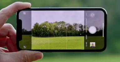 Hướng dẫn cách bật khung lưới camera iPhone để chụp ảnh đẹp hơn