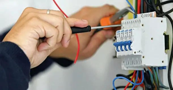 Hướng dẫn lắp đặt Aptomat chống giật cho máy nước nóng chi tiết