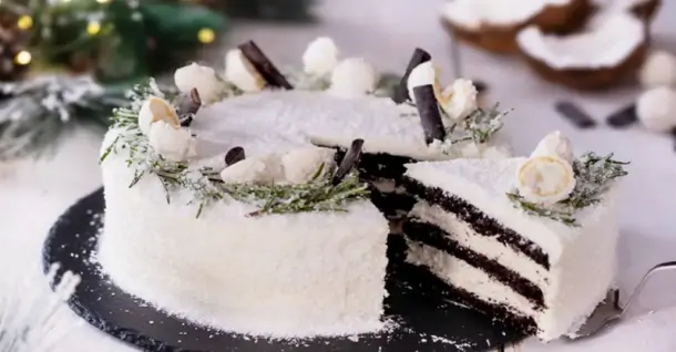 Cách làm bánh kem dừa giáng sinh cực ngon ngay tại nhà