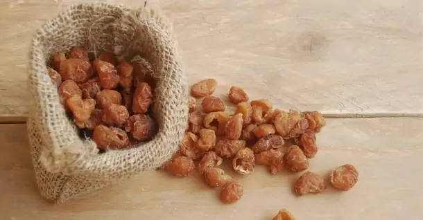 2 Cách làm mứt nhãn chua ngọt, dẻo ngon đãi Tết