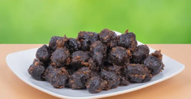 Cách làm mứt sấu xào gừng thơm ngon đãi khách dịp Tết