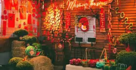 Tổng hợp 10 Ý tưởng trang trí Tết quán Cafe độc đáo 2026