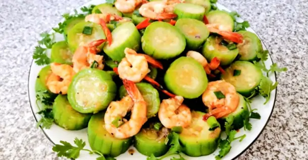 Cách làm mướp xào tôm ngon ngọt, thanh mát, dễ làm tại nhà