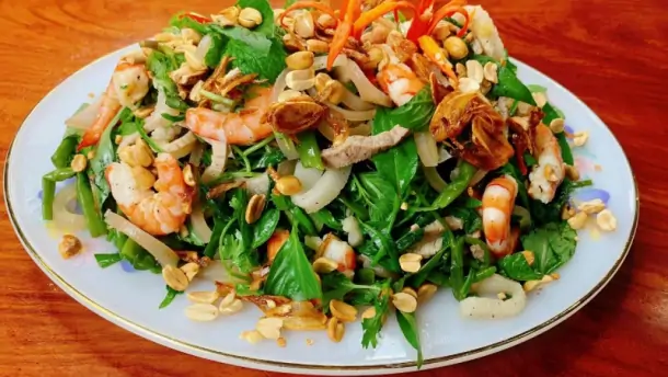 Cách làm gỏi rau muống tôm thịt giòn ngon hấp dẫn tại nhà