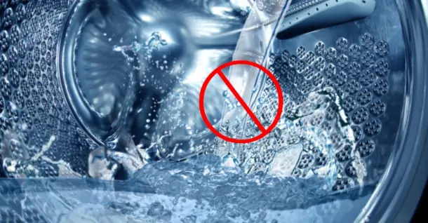 Máy giặt đang chạy bị cúp nước? Hướng dẫn xử lý đúng cách
