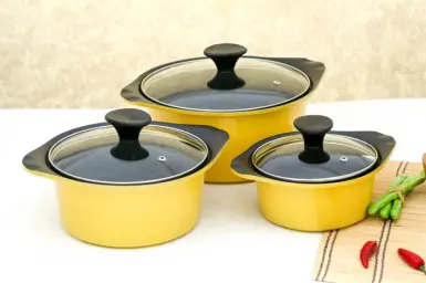 Nên chọn mua nồi nhôm hay nồi inox?