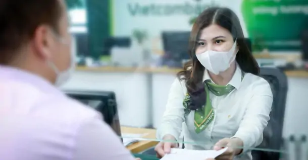 Tổng đài Vietcombank: Cập nhật số hotline hỗ trợ theo tỉnh thành và dịch vụ hỗ trợ